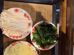 -牛市坎火锅(建设路店)