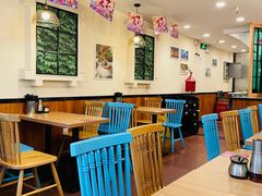 大堂-小杨生煎(黄河路美食休闲街店)