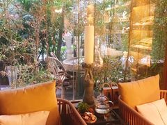 -泰·菩提树下[泰式按摩x精油SPAx肩颈头疗](新景店)