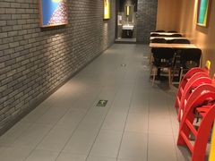 -麦当劳(三亚凤凰机场店)