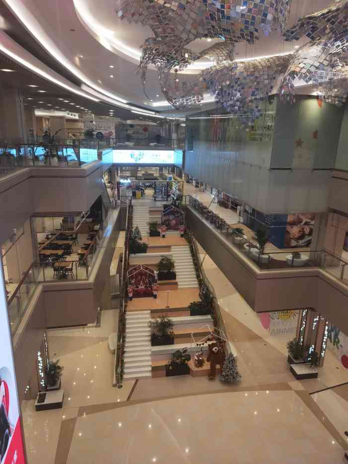 览海国际广场-"b2又重新开业了～环球这边b2暂停服务.