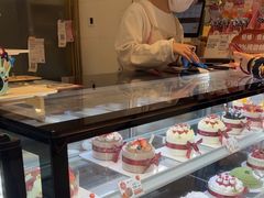 -花花卷卷·鲜食蛋糕(静安久光百货店)