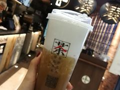 铁观音鲜奶盖茶-湊湊火锅·茶憩(新中关购物中心店)