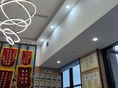 -半岛宠物医院24小时·内窥镜·牙科·碎石中心(府城大道店)