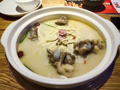 -骨捞专家·金华砂锅(西田城购物中心店)