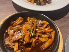 -港丽餐厅(来福士店)
