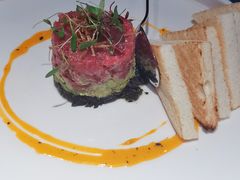 牛肉塔塔配牛油果黑橄榄酱-Solo(衡山路店)