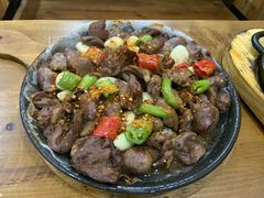 -老东镇啤酒屋海鲜加工·蒸汽海鲜·海鲜烧烤(台东店)