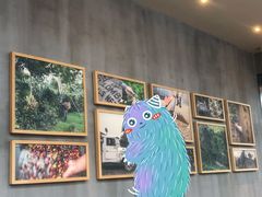 大堂-星巴克臻选(上海虹桥新天地三店)