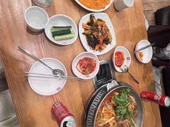 -喇喇排骨火锅·传统韩式脊骨汤(望京西园总店)