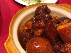红烧肉加个蛋-老吉士酒家(天平路店)