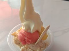 -古老冰山特色冰淇淋店(艾提尕尔店)