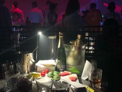 -SPACE(欢乐颂购物中心店)