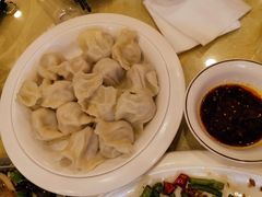 -鹤乡东北菜(崮山路店)