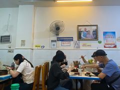 大堂-海汇源老烧麦店(东大街总店)