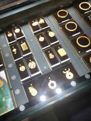 -周大福CHOW TAI FOOK传承珠宝店(石路国际商城店)