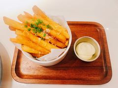 -阿妮叶李(光谷世界城店)