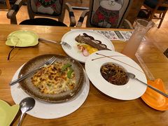 -more than meow吴止猫主题餐厅(承德 中船汇店)