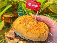 -必胜客(WOW中心城店)