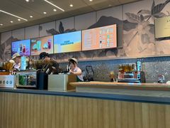-星巴克臻选(周浦万达店)