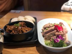 高山笋干烧肉-杭百味·大众精选杭帮菜(西湖音乐喷泉店)