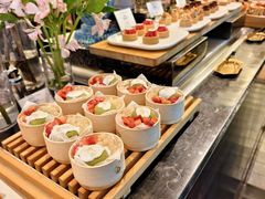-圣丰索菲特·2 On 988 Café 自助餐厅