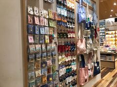 -猫的天空之城概念书店(印象城购物中心店)