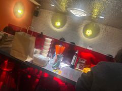 -赣南粉局·江西小炒·锅气炒粉(巴黎春天店)
