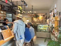 -唐咖精品咖啡(大理古城手冲店)