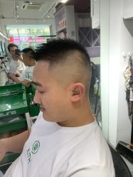 -卓梵美发·精品Salon