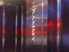 -格莱美量贩式KTV(奥帆店)