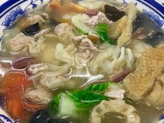 三鲜馄饨-刘长兴(逸仙桥店)