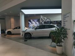 -上海宝诚尊悦宝马4S店(静安店)
