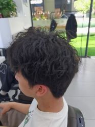 -尤司男士国潮理发馆