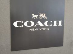 -COACH蔻驰(盛京奥特莱斯店)