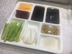 精品烤鸭半只-京味民福烤鸭店(建设四马路店)