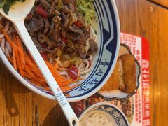 -鑫花溪牛肉米粉(印象水街都心荟店)