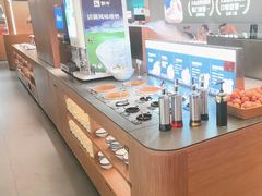 -牛YO寿喜烧·铁板烧和牛火锅自助(市府恒隆店)