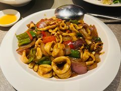 带膏鱿鱼-佬太公海鸭·海鲜大排档(上海总店)