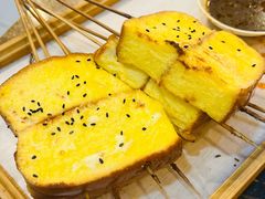 -兄弟小串(华新·名筑店)