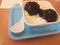 白雪黑糯米-满记甜品(南京虹悦城三店)