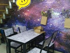 -臻鲜燕海鲜融合餐厅(金陵style店)