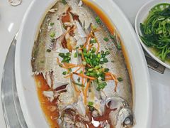 -丹水桥地锅鱼·翘嘴鲌·地方特色全鱼宴(丹江口大坝店)