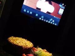 -唛客疯量贩式KTV(金飞达广场店)