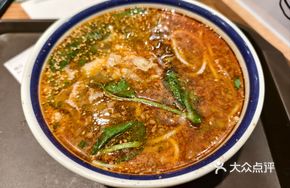 Signature Beef Sauce Rice Noodles