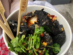 -黑色经典臭豆腐·湖南特产(坡子街店)