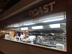 -ROAST coffee & eatery