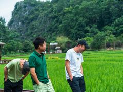 -高荡千年布依古寨旅游景区