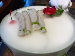 -大匠工房古船木艺术餐厅·猪肚鸡专门店(长白仙岛店)