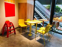 用餐区-麦当劳(浦江镇绿地乐和城店)